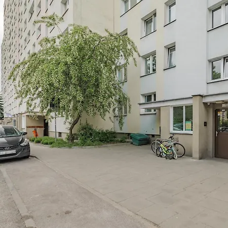 Apartment Reymonta 23 B - 5 Min Metro - 15 Min Centrum - 10 Min Cmkp