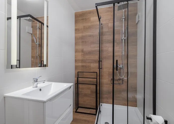 Reymonta 23 B - 5 Min Metro - 15 Min Centrum - 10 Min Cmkp Apartman Varsó