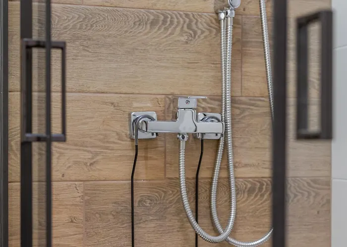 Apartman Reymonta 23 B - 5 Min Metro - 15 Min Centrum - 10 Min Cmkp *