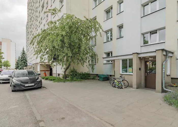 Apartman Reymonta 23 B - 5 Min Metro - 15 Min Centrum - 10 Min Cmkp